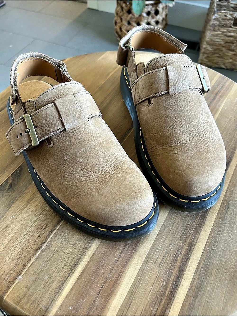 Dr. Martens Jorge II Suede Mules US 9 NWOT